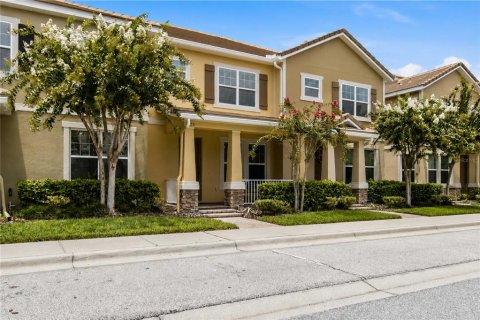 Touwnhouse à vendre à Windermere, Floride: 3 chambres, 174.75 m2 № 2309965 - photo 3