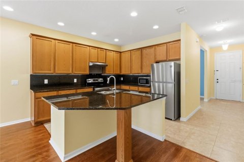 Touwnhouse à vendre à Windermere, Floride: 3 chambres, 174.75 m2 № 2309965 - photo 8