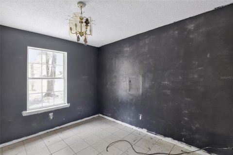 House in Greenwood, Florida 3 bedrooms, 110.65 sq.m. № 2167106 - photo 14