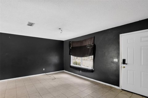 House in Greenwood, Florida 3 bedrooms, 110.65 sq.m. № 2167106 - photo 2