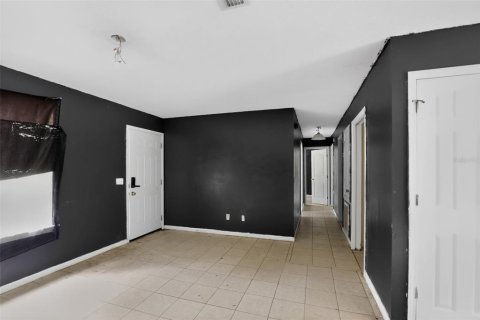 House in Greenwood, Florida 3 bedrooms, 110.65 sq.m. № 2167106 - photo 3