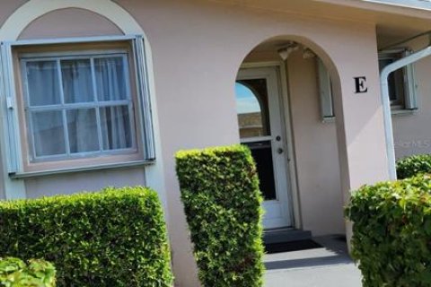 Casa en venta en West Palm Beach, Florida, 2 dormitorios, 84.54 m2 № 2219239 - foto 3