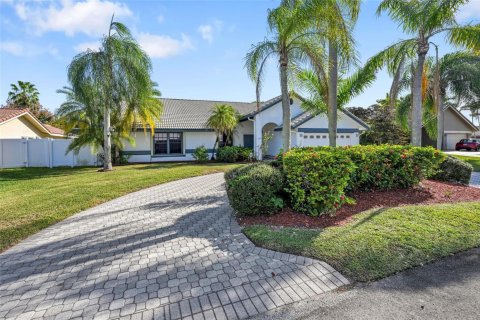 Villa ou maison à Tamarac, Floride 3 chambres, 209.49 m2 № 2082405