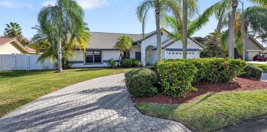Villa ou maison à Tamarac, Floride 3 chambres, 209.49 m2 № 2082405