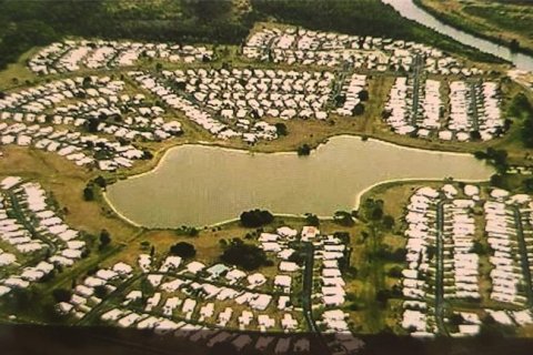 Land in Port Charlotte, Florida № 1520007 - photo 3