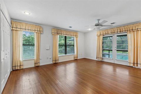 Casa en venta en Gainesville, Florida, 4 dormitorios, 318.19 m2 № 1884372 - foto 21