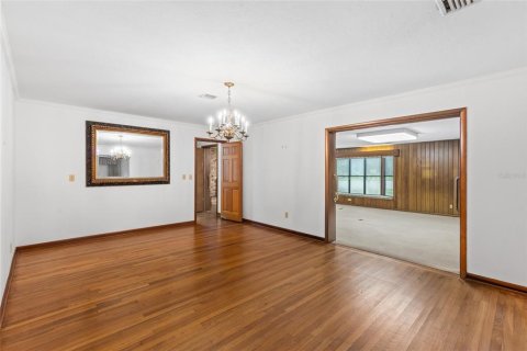 Casa en venta en Gainesville, Florida, 4 dormitorios, 318.19 m2 № 1884372 - foto 10