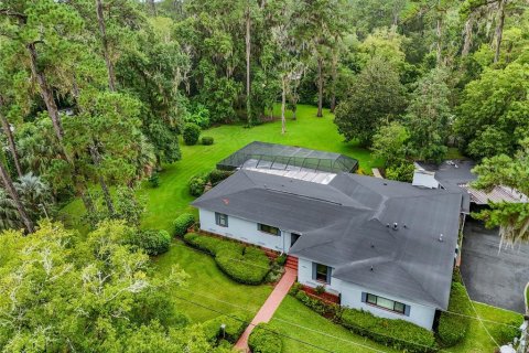 Casa en venta en Gainesville, Florida, 4 dormitorios, 318.19 m2 № 1884372 - foto 2