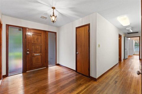 Casa en venta en Gainesville, Florida, 4 dormitorios, 318.19 m2 № 1884372 - foto 5