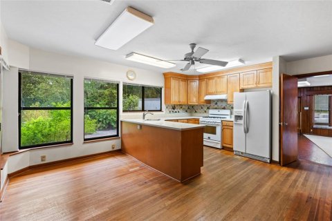 Casa en venta en Gainesville, Florida, 4 dormitorios, 318.19 m2 № 1884372 - foto 11