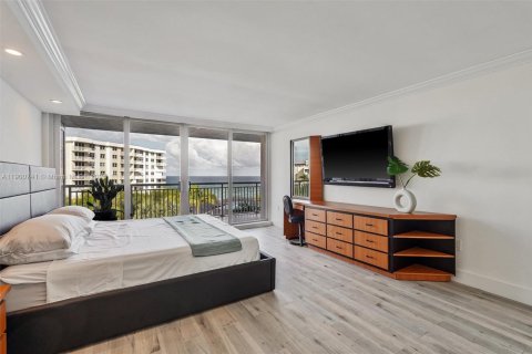 Condominio en venta en South Palm Beach, Florida, 2 dormitorios, 113.71 m2 № 1955690 - foto 9