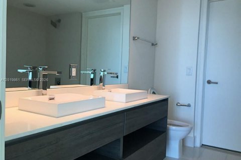 Copropriété à vendre à Miami, Floride: 1 chambre, 81.48 m2 № 2256745 - photo 3