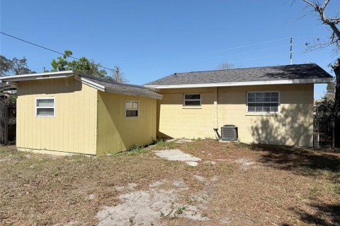 House in Saint Petersburg, Florida 2 bedrooms, 85.56 sq.m. № 2147954 - photo 18