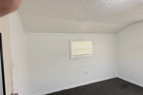 House in Saint Petersburg, Florida 2 bedrooms, 85.56 sq.m. № 2147954 - photo 13