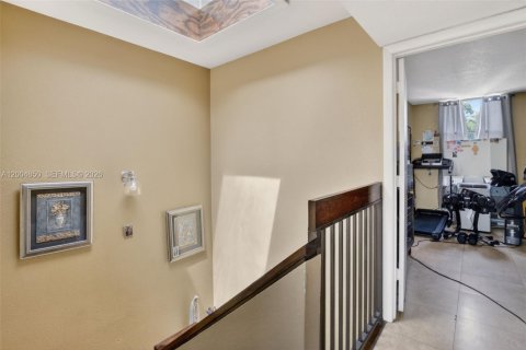 Touwnhouse à vendre à Davie, Floride: 2 chambres, 114.27 m2 № 2073813 - photo 27