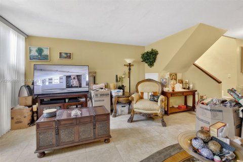 Touwnhouse à vendre à Davie, Floride: 2 chambres, 114.27 m2 № 2073813 - photo 17