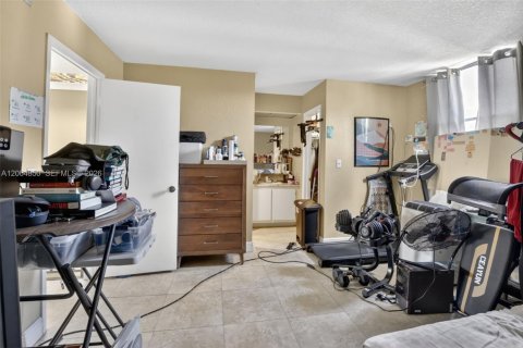 Touwnhouse à vendre à Davie, Floride: 2 chambres, 114.27 m2 № 2073813 - photo 24