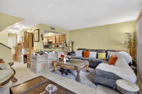Touwnhouse à vendre à Davie, Floride: 2 chambres, 114.27 m2 № 2073813 - photo 18
