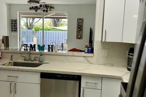 Condominio en venta en Miramar, Florida, 3 dormitorios, 153.29 m2 № 2076219 - foto 10