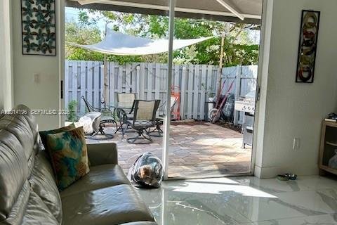Condominio en venta en Miramar, Florida, 3 dormitorios, 153.29 m2 № 2076219 - foto 8