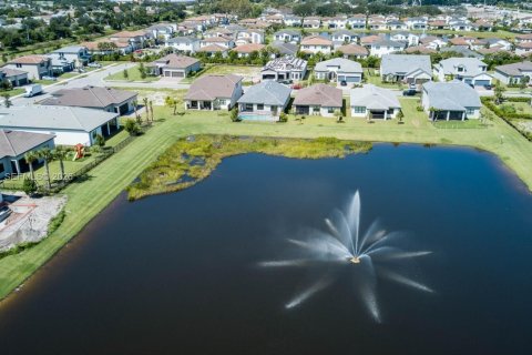 Купить виллу или дом в Лейк-Уорт, Флорида 3 спальни, 186.55м2, № 1995571 - фото 24