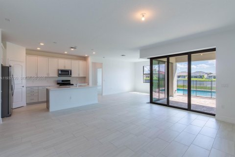 Купить виллу или дом в Лейк-Уорт, Флорида 3 спальни, 186.55м2, № 1995571 - фото 7