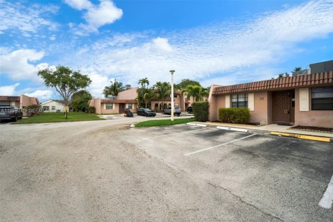 Copropriété à louer à Davie, Floride: 2 chambres, 105.91 m2 № 2045336 - photo 27