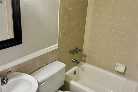 Copropriété à vendre à Gainesville, Floride: 2 chambres, 89.37 m2 № 2105379 - photo 13