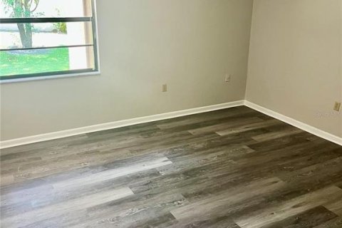 Copropriété à vendre à Gainesville, Floride: 2 chambres, 89.37 m2 № 2105379 - photo 7
