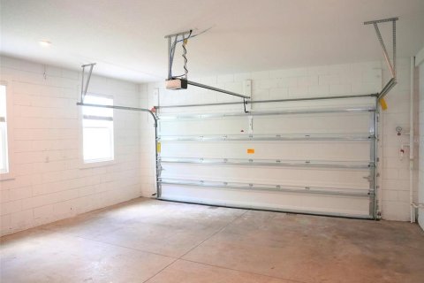 Townhouse in Orlando, Florida 3 bedrooms, 151.71 sq.m. № 2167160 - photo 17