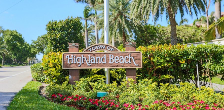 Condominio en Highland Beach, Florida, 2 dormitorios № 1186969