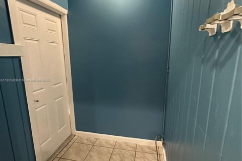 Casa en alquiler en Palmetto Bay, Florida, 3 dormitorios, 137.03 m2 № 1956177 - foto 15