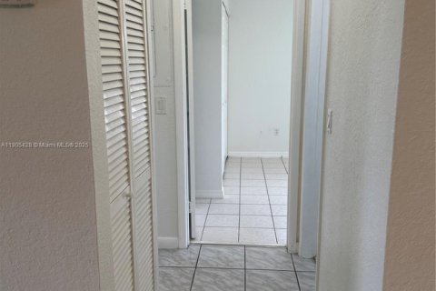 Casa en alquiler en Palmetto Bay, Florida, 3 dormitorios, 137.03 m2 № 1956177 - foto 7