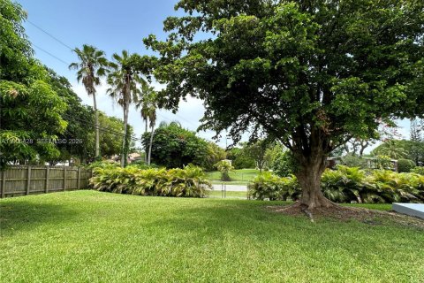 Casa en alquiler en Palmetto Bay, Florida, 3 dormitorios, 137.03 m2 № 1956177 - foto 30