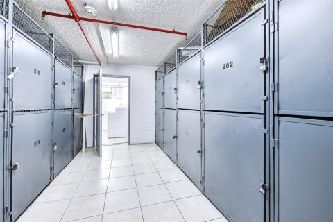 Copropriété à vendre à Sunny Isles Beach, Floride: 1 chambre, 59.46 m2 № 1966204 - photo 24