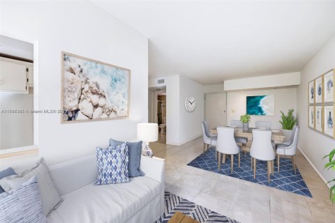 Copropriété à vendre à Sunny Isles Beach, Floride: 1 chambre, 59.46 m2 № 1966204 - photo 5