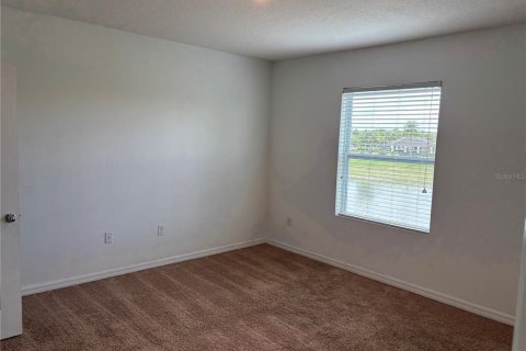 Touwnhouse à vendre à Davenport, Floride: 3 chambres, 140 m2 № 1787953 - photo 2
