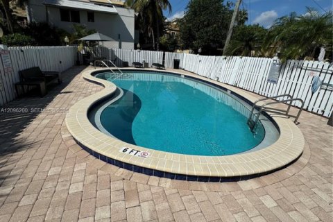 Copropriété à louer à Fort Lauderdale, Floride: 1 chambre, 66.89 m2 № 2386854 - photo 20