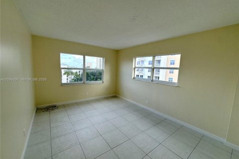 Copropriété à louer à Fort Lauderdale, Floride: 1 chambre, 66.89 m2 № 2386854 - photo 13