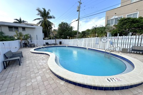 Copropriété à louer à Fort Lauderdale, Floride: 1 chambre, 66.89 m2 № 2386854 - photo 18