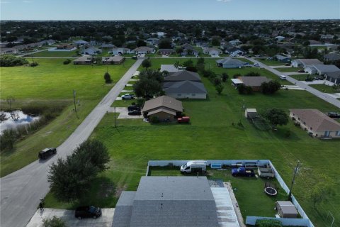 Land in Cape Coral, Florida № 1905454 - photo 18