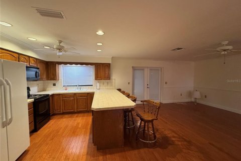 Villa ou maison à vendre à Frostproof, Floride: 3 chambres, 154.5 m2 № 2167121 - photo 25