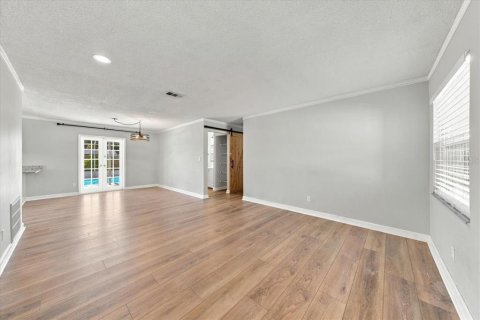 Casa en venta en Pinellas Park, Florida, 3 dormitorios, 109.07 m2 № 2429207 - foto 11