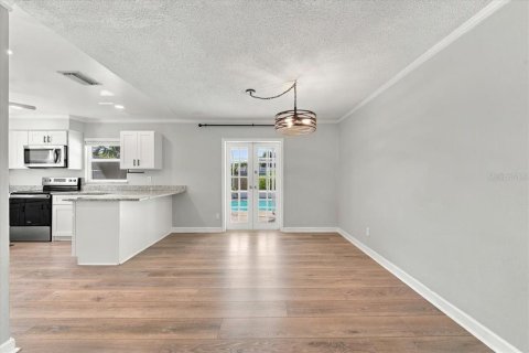 Casa en venta en Pinellas Park, Florida, 3 dormitorios, 109.07 m2 № 2429207 - foto 22