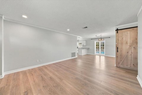 Casa en venta en Pinellas Park, Florida, 3 dormitorios, 109.07 m2 № 2429207 - foto 13