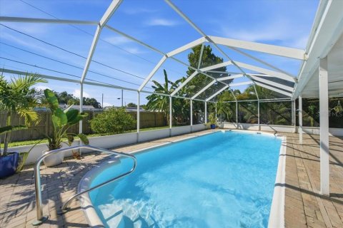 Casa en venta en Pinellas Park, Florida, 3 dormitorios, 109.07 m2 № 2429207 - foto 7