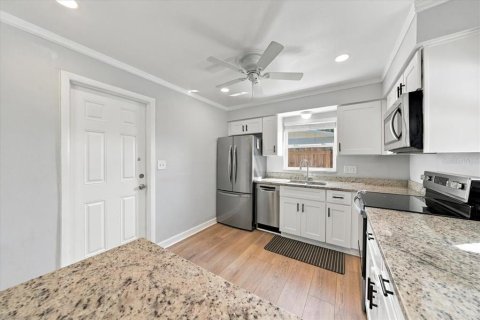 Casa en venta en Pinellas Park, Florida, 3 dormitorios, 109.07 m2 № 2429207 - foto 24