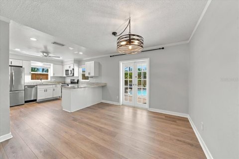 Casa en venta en Pinellas Park, Florida, 3 dormitorios, 109.07 m2 № 2429207 - foto 16