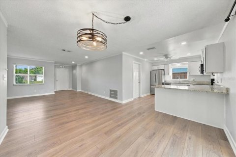 Casa en venta en Pinellas Park, Florida, 3 dormitorios, 109.07 m2 № 2429207 - foto 17