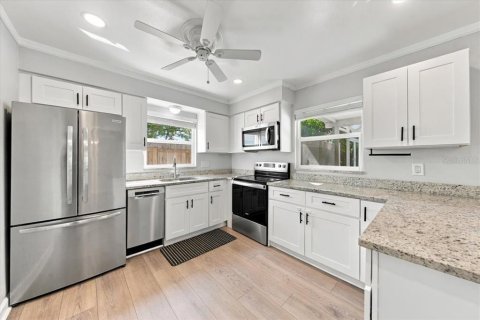 Casa en venta en Pinellas Park, Florida, 3 dormitorios, 109.07 m2 № 2429207 - foto 19